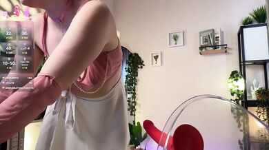 LelaRyan - Porn Video [Bongacams]: sensuous moans, body, charming host