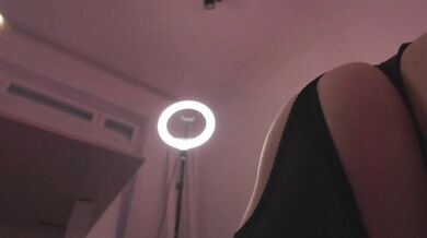 Maddison - Porn Video [Bongacams]: sensational goddess, toned waistline, natural