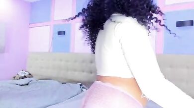 Noa-N-Carolain - Porn Video [Bongacams]: captivating personality, beautiful goddess, astonishing model