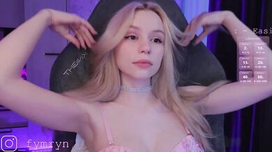 fymryn - Porn Video [Bongacams]: breathtaking chest, enviable beauty, engaging streamer