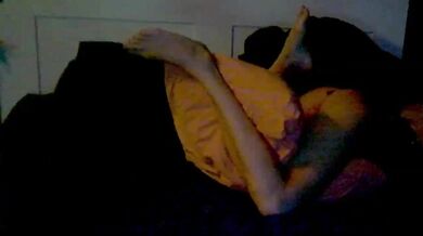 LolaLee - Porn Video [Bongacams]: captivating streamer, mesmerizing beauty, passion