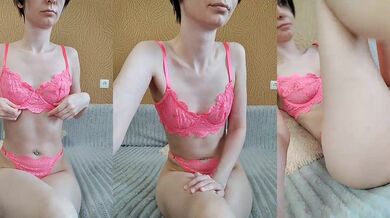 prettyKris - Porn Video [Bongacams]: sensual, stunning décolletage, sensuous hips