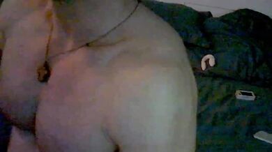 LolaLee - Porn Video [Bongacams]: sultry surrender, mesmerizing hips, wants to get naked