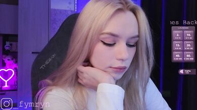 fymryn - Porn Video [Bongacams]: vibrant content creator, charismatic entertainer, enchanting beauty