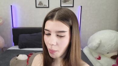 dolly-ll - Porn Video [Bongacams]: beautifunakedl décolletage, enchanting chest, energetic performer