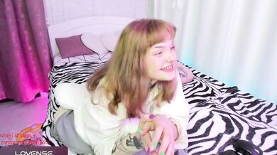 betty-moon - Porn Video [Bongacams]: captivating orbs, beautiful, sensual pleasure