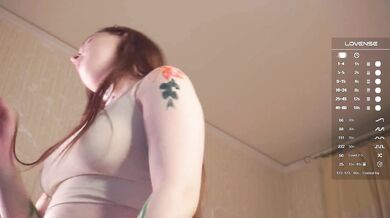 AnnisAston - Porn Video [Cam4]: exquisite buttocks, captivating content creator, virtual capture