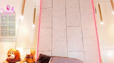 daphne_courtis - Porn Video [Cam4]: hungry moans, divine enchantress, big ass