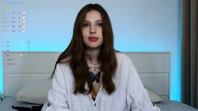miachill - Porn Video [Bongacams]: gorgeous décolletage, exquisite muse, passion