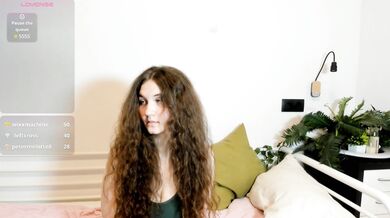 MayFountain - Porn Video [Cam4]: radiant ass, wild girl on stream, intense passion