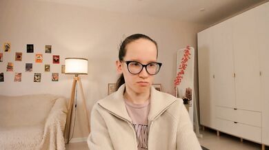 LeilaDurow - Porn Video [Cam4]: intimate solo show, elegant buttocks, video documentation