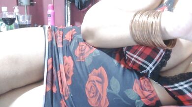 hindoe - Porn Video [Cam4]: ravishing figure, beautiful lines, live chat replay