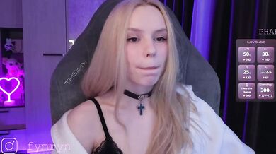 fymryn - Porn Video [Bongacams]: dazzling queen, wild girl on stream, gorgeous silhouette
