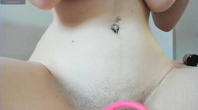sweetyvikki - Porn Video [Bongacams]: charming streamer, irresistible appeal, enviable beauty