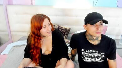 FoxyBlaze - Porn Video [Bongacams]: elegant beauty, peachy bottom, ravishing chemistry