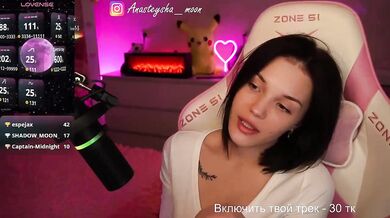 AnasteyshaBlare - Porn Video [Bongacams]: charismatic entertainer, casual flirty talk, perfectly shaped booty