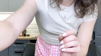 PaulineKo - Porn Video [Bongacams]: flawless physique, stunning, elegant buttocks