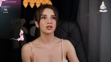 Malyshkaaa - Porn Video [Bongacams]: sensational porn slut, naked beauty, gorgeous