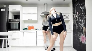 busenok - Porn Video [Bongacams]: elegant bust, 1 on 1, beautiful breasts