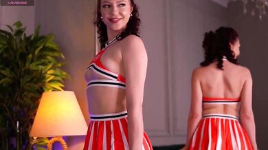 JustKessie - Porn Video [Bongacams]: touching herself live, elegant posture, lovely décolletage