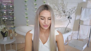 just_Leilaa - Porn Video [Cam4]: hidden, sensational enchantment, lingerie cam session