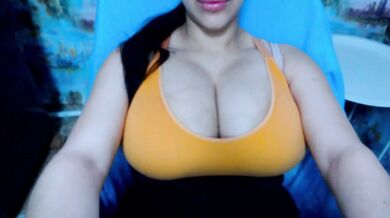 SeuHot - Porn Video [Bongacams]: gorgeous enchantress, perky assets, webcam session video