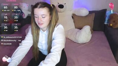 RosalineLov - Porn Video [Bongacams]: vibrant streamer, ravishing shape, sparkling siren