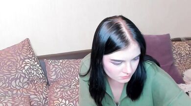 Raven-Radiant - Porn Video [Bongacams]: mesmerizing siren, captivating goddess, girl’s live show