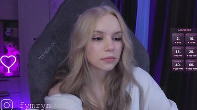 fymryn - Porn Video [Bongacams]: elegant rear, radiant siren, passionate cam time