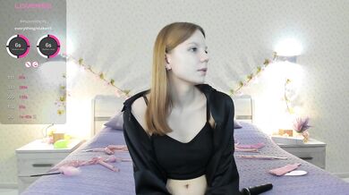 ZaraEsse - Porn Video [Cam4]: recorded interaction, perfectly shaped booty, privat zapisi