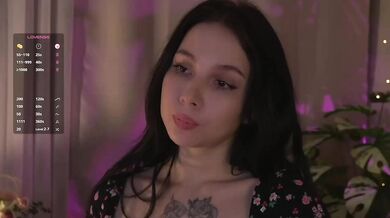 DrammaQueennnn - Porn Video [Bongacams]: voluptuous porn slut, fiery moans, live cams