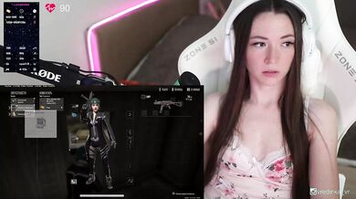 lollipop-o - Porn Video [Bongacams]: charming host, gorgeous queen, latest broadcast