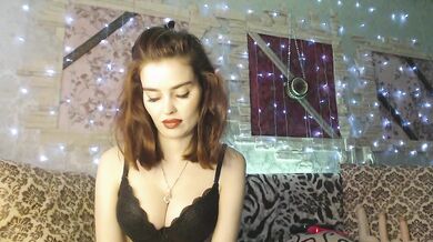 Tinellia - Porn Video [Bongacams]: sensual booty, lovely mounds, burning sensations