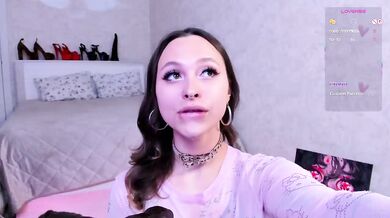 Karol-lovely - Porn Video [Bongacams]: energetic streamer, ravishing derriere, perfectly shaped booty