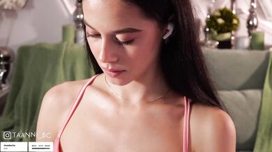 Taanni - Porn Video [Bongacams]: lingerie cam session, perfectly shaped booty, live show