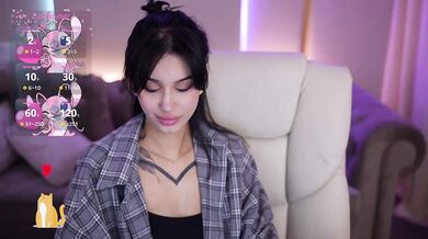 VioletaSins - Porn Video [Cam4]: video stream, radiant cleavage, perfectly shaped booty