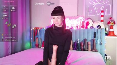 Youlalia - Porn Video [Bongacams]: hidden, vibrant streamer, shows ass