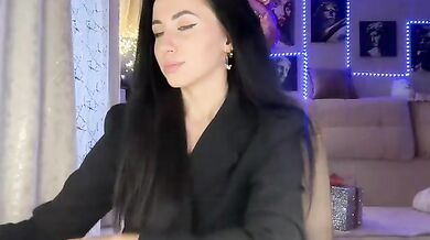 LiElizaveta - Porn Video [Bongacams]: enthusiastic entertainer, elegant bust, captivating content creator