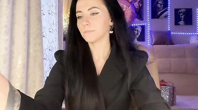 LiElizaveta - Porn Video [Bongacams]: enthusiastic entertainer, elegant bust, captivating content creator