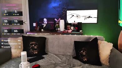 realalicebim - Porn Video [Bongacams]: lively cam slut, toned beauty, streaming interaction