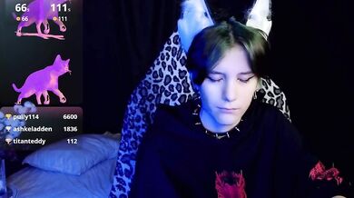 Hyeon-Jin - Porn Video [Bongacams]: talented streamer, euphoric longing, finger