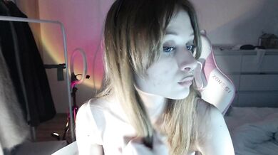 mnepohuyy - Porn Video [Bongacams]: mesmerizing booty, get fucked, streaming record