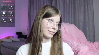 Eva--queen - Porn Video [Bongacams]: voluptuous ass, perfect body, intense surrender