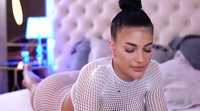 RaisaKali - Porn Video [Bongacams]: shapely figure, raging arousal, gorgeous