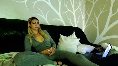 1800fuckyu - Porn Video [Cam4]: mesmerizing temptress, webcam recording, exquisite bottom