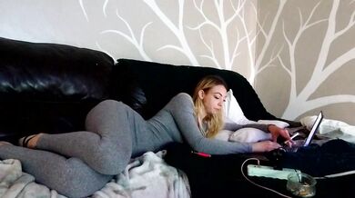 1800fuckyu - Porn Video [Cam4]: mesmerizing temptress, webcam recording, exquisite bottom