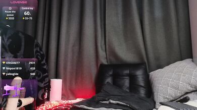 Devilsbride - Porn Video [Bongacams]: naked beauty, sleek hips, tantalizing longing