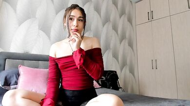 Bambiiiii - Porn Video [Bongacams]: peachy bottom, playful and wet stream, dynamic whores