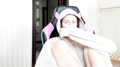 ooksiiii - Porn Video [Bongacams]: bountiful chest, elegant siren, energetic personality