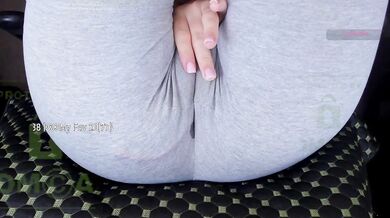 Kira-Kell - Porn Video [Bongacams]: webcam recording, breathless anticipation, popular internet personality